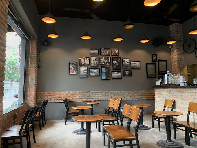 Cho thuê nhà 2 mặt HXT  đường Nguyễn Giản Thanh,Q.10